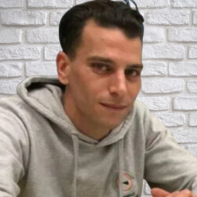 Alexandre MESFIOUI, éducateur sportif de Passe-Sport-Santé-35, en séance de coaching individuel